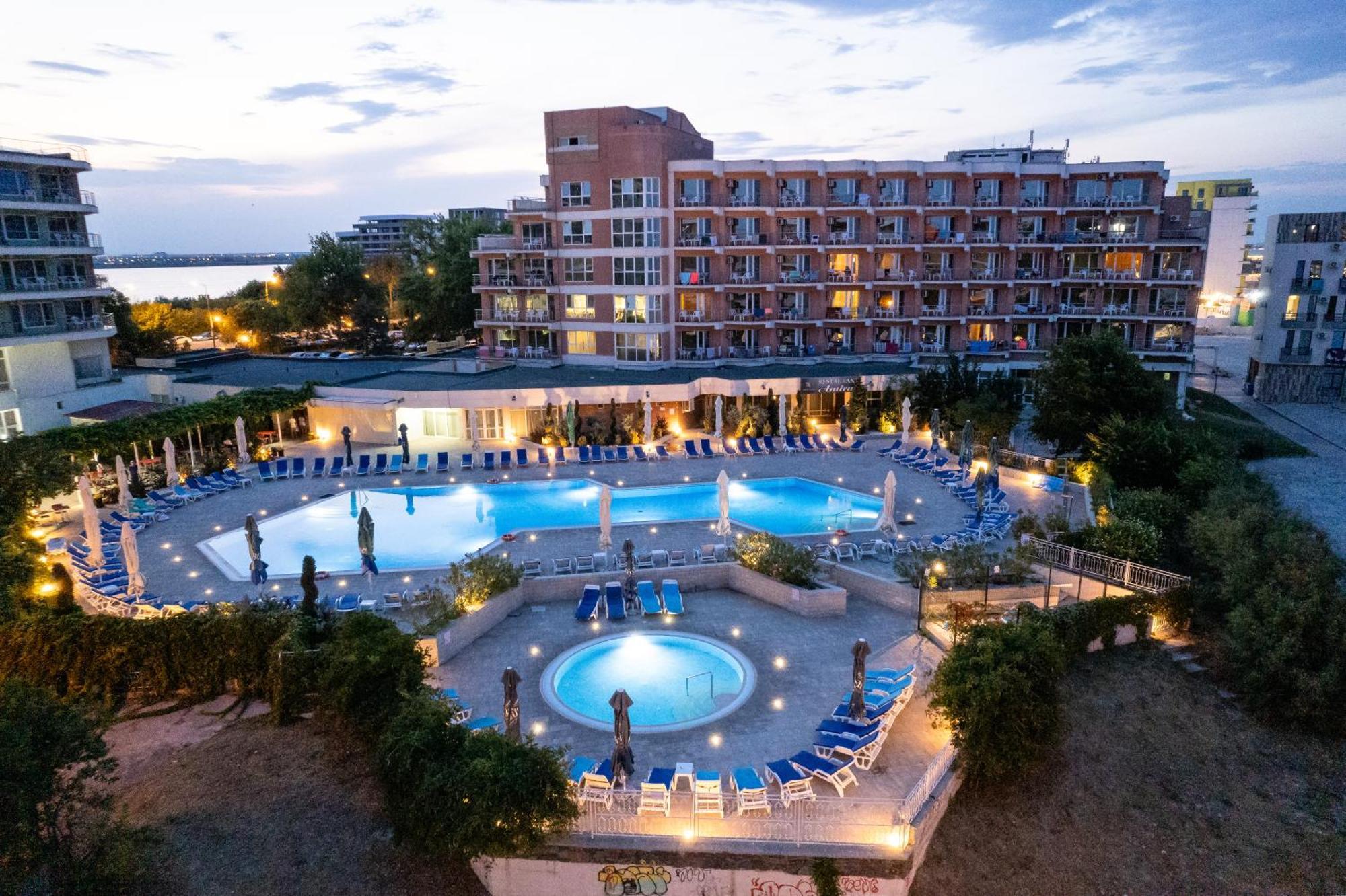 Hotel Amiral Mamaia Dış mekan fotoğraf